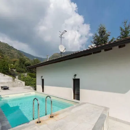 בית נופש Chalet Burkett *